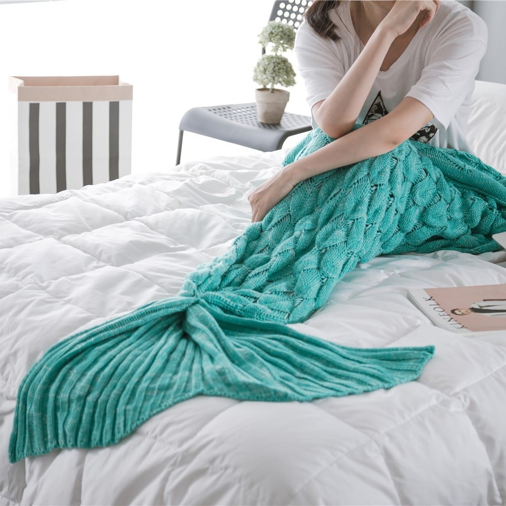 Mint Green Cozy Knitted Mermaid Tail Blankets