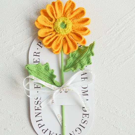 handmade crochet chrysanthemum bouquets