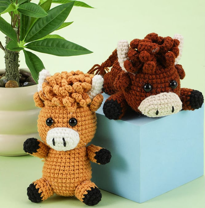 Handmade Crochet Highland Cow DIY Kit