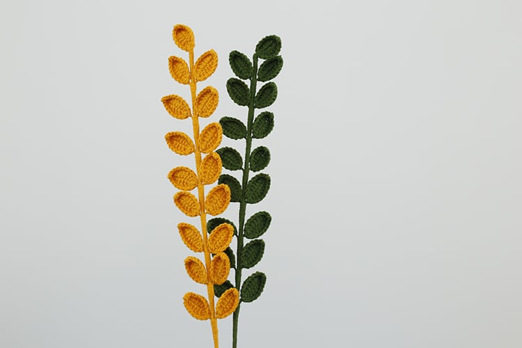 Green Leaf, Gold Leaf, and Light Blue Leaf provide a range of tones to support both vibrant and muted bouquets.