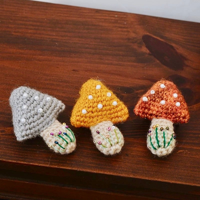 Handmade embroidery mushroom brooch