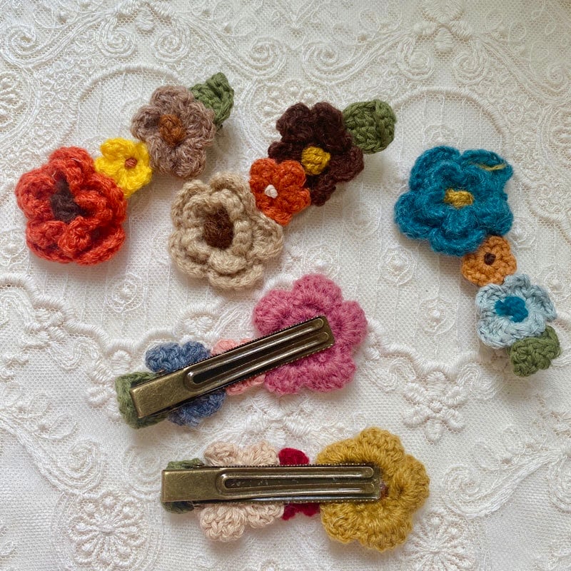 crochet flower hair clips