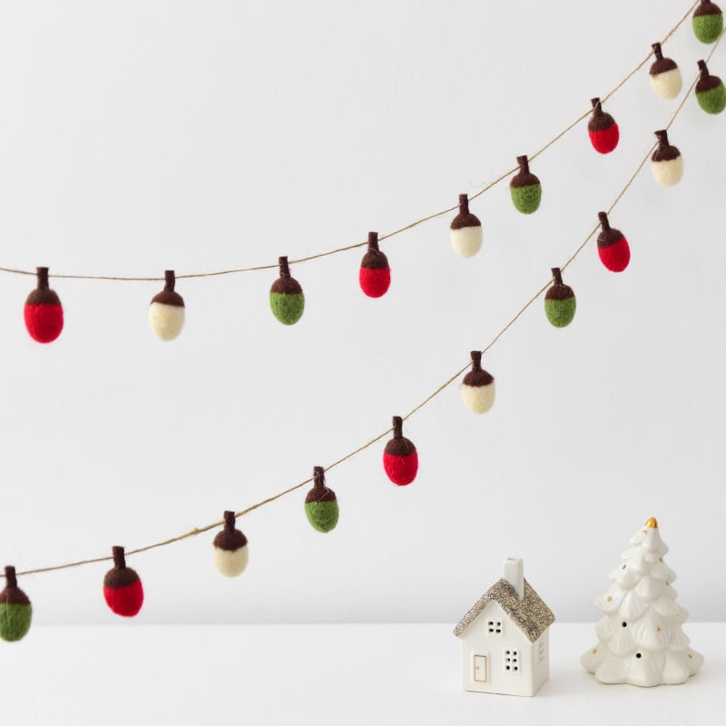 Mini Wool Felt Acorn Christmas Garland