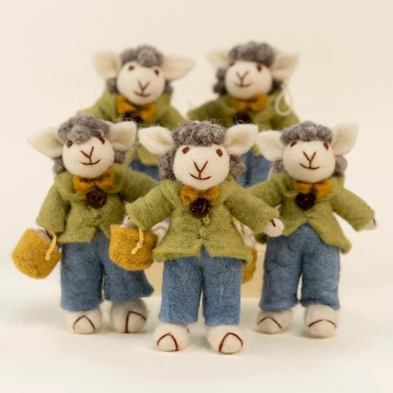 Handmade Felt Lamb Couple Charms –The Male Lamb