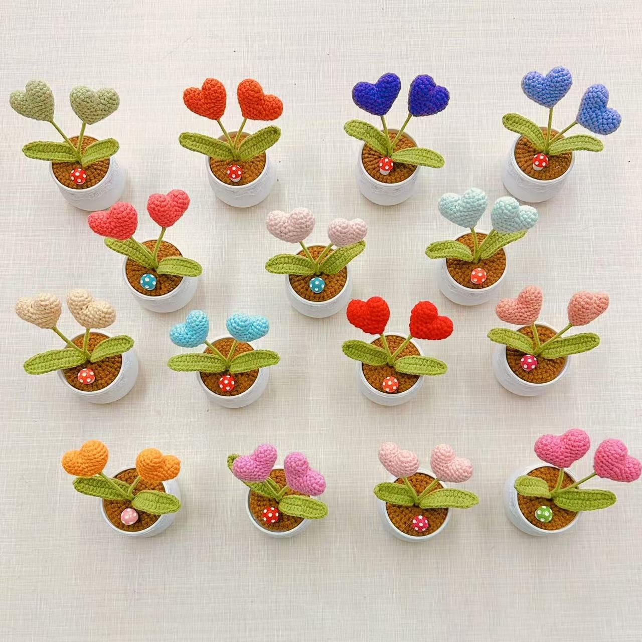 Charming Crochet Heart Flower Pot – Handmade Knitted Love Plant Gift, Whimsical Yarn Decor with Mushroom – 13 Beautiful Colors