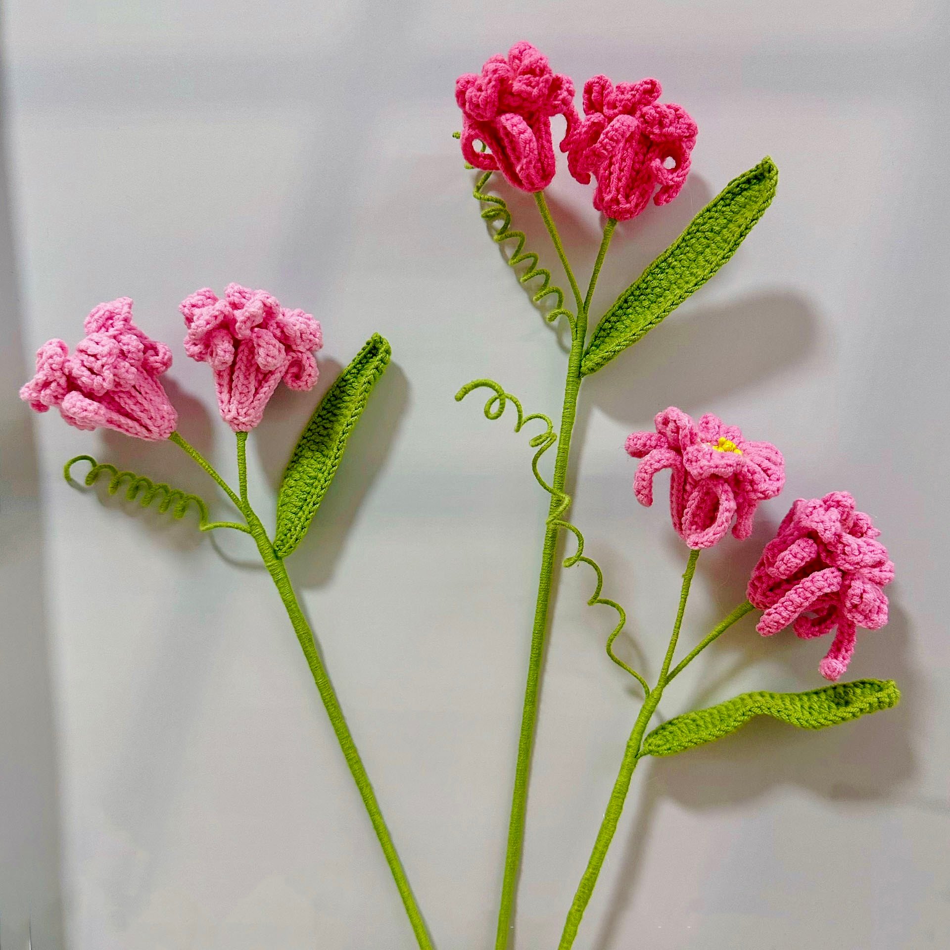13 Elegant Crochet Peruvian Daffodil Bouquets – Handmade Yarn Flower Decorations
