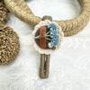 Off-white crochet hairpin
